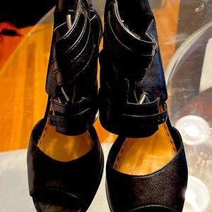 Comfortable styles Coach summer heel